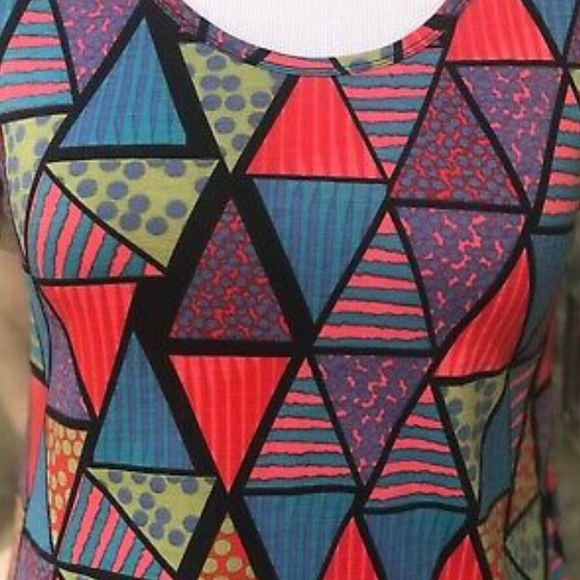 LuLaRoe New Multicolored Geometric Classic T Shirt Medium NWT - Picture 3 of 12